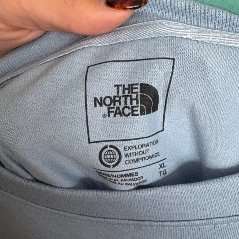The North Face Men’s XL Short Sleeve Tee – Light Blue. New without tags!